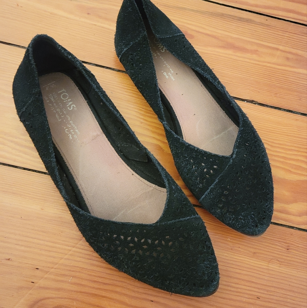 Toms black flats